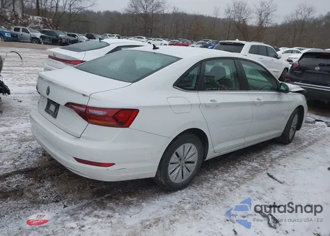 2019 Volkswagen Jetta 1.4T R-Line/1.4T S/1.4T Se from USA, damaged, VIN 3VWC57BU2KM130088